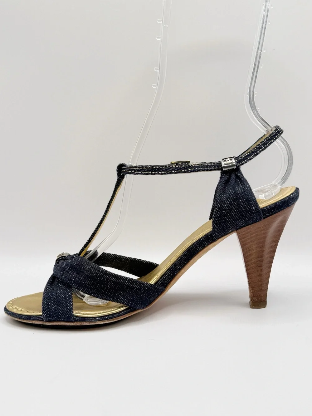 CHANEL Y2K Denim T-Strap  Sandals Heels CC Logo Blue Denim Wood Heel authentic